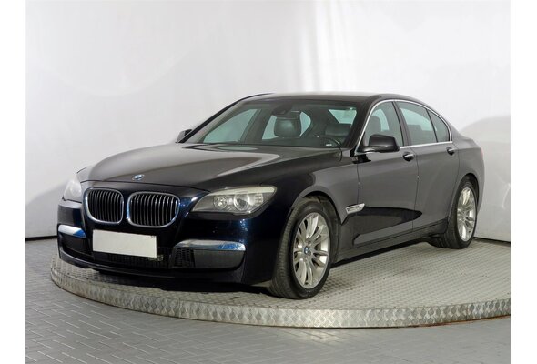 BMW 730 d  2011