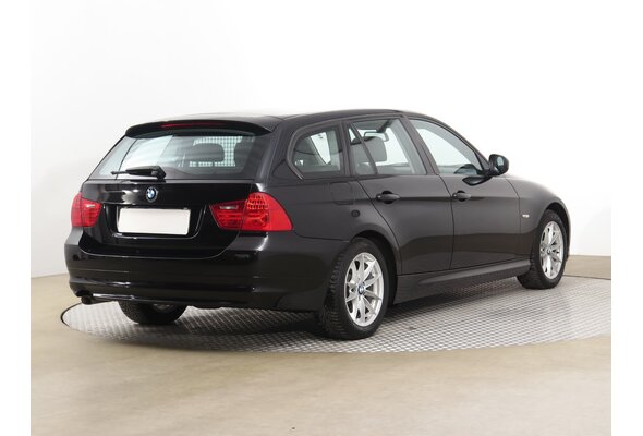 BMW 318 d Combi 2010