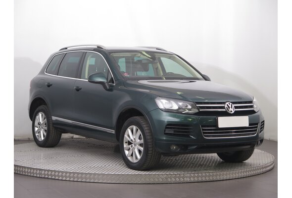 Volkswagen Touareg  3.0 TDI 2011