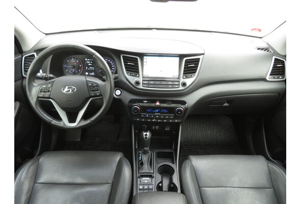 Hyundai Tucson  2.0 CRDi 2015