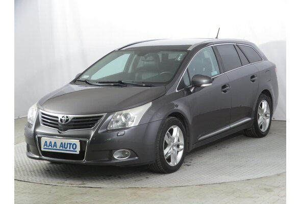 Toyota Avensis  2.2 D-4D 2010