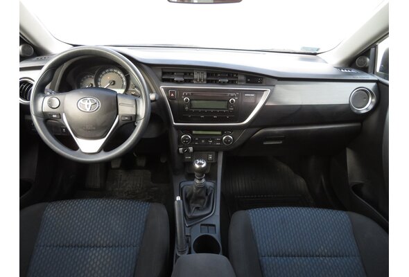 Toyota Auris Combi 1.4 D-4D 2015