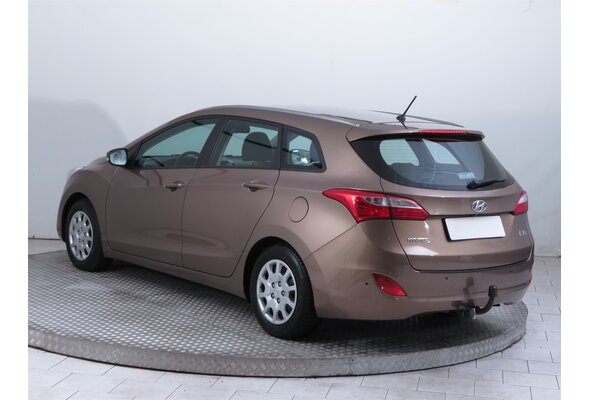 Hyundai i30 Combi 1.6 GDI 2012