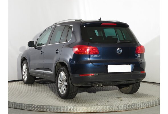 Volkswagen Tiguan  2.0 TDI 2012