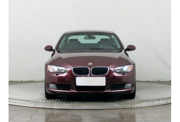 BMW 320 i Coupe 2008