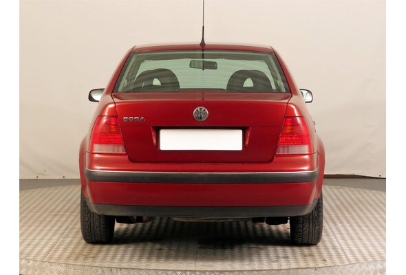 Volkswagen Bora  1.4 16V 2000