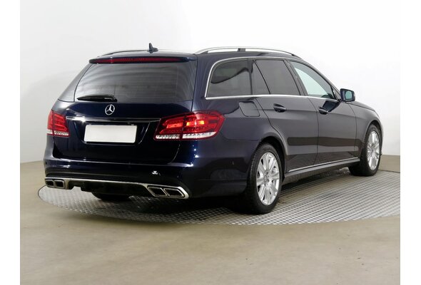 Mercedes-Benz E 350 CDI 4MATIC Combi 2013