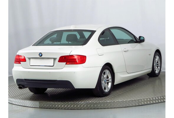 BMW 320 d xDrive Coupe 2013