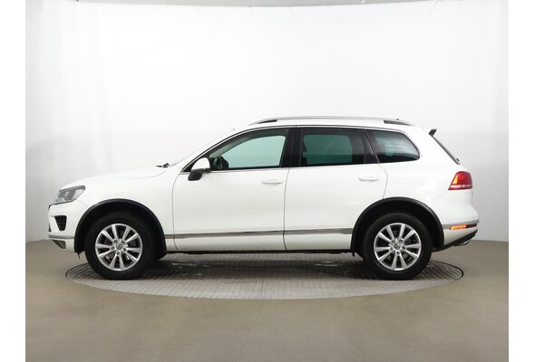 Volkswagen Touareg  3.0 TDI 2015