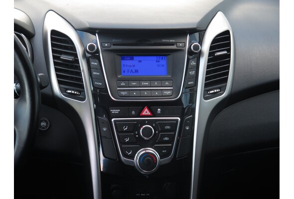 Hyundai i30  1.4i CVVT 2014