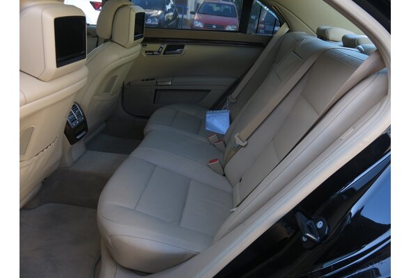 Mercedes-Benz S 350 BlueTEC 4MATIC  2012