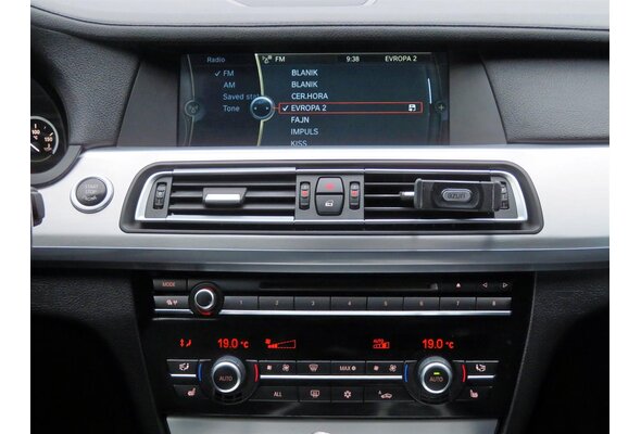 BMW 730 d  2011