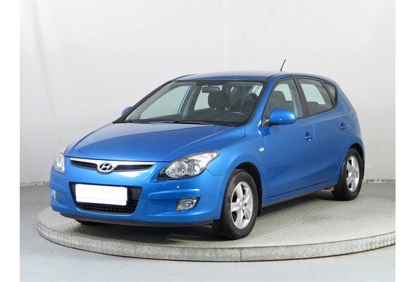 Hyundai i30  1.4 CVVT 2010