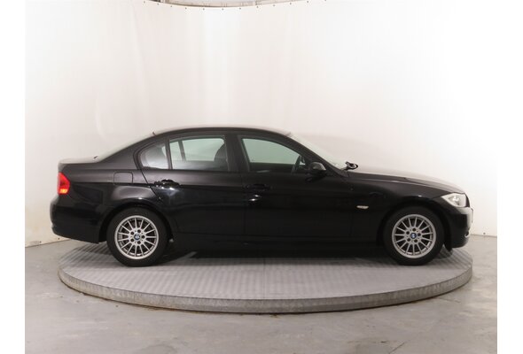 BMW 318 i  2006