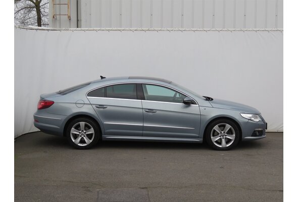 Volkswagen Passat CC  2.0 TSI 2011