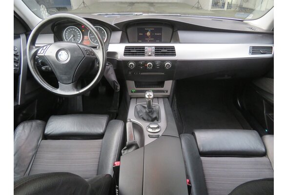 BMW 530 d  2004