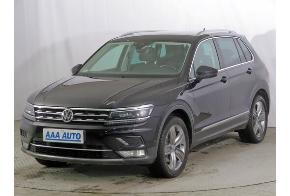 Volkswagen Tiguan  2.0 TSI 2017