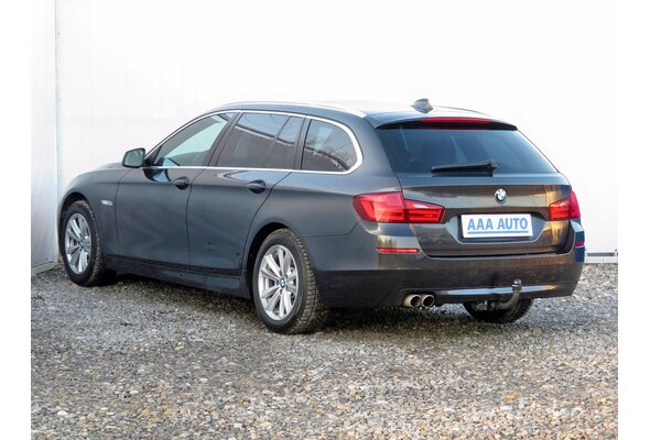 BMW 520 d Combi 2010