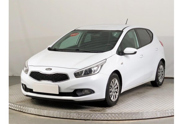 Kia Ceed  1.4 CRDi 2014