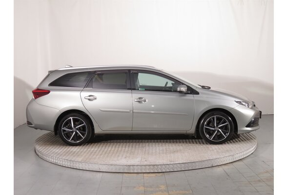 Toyota Auris Combi 1.6 Valvematic 2017