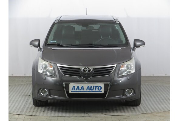 Toyota Avensis  2.2 D-4D 2010