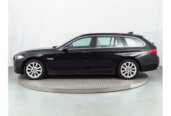 BMW 520 d Combi 2013