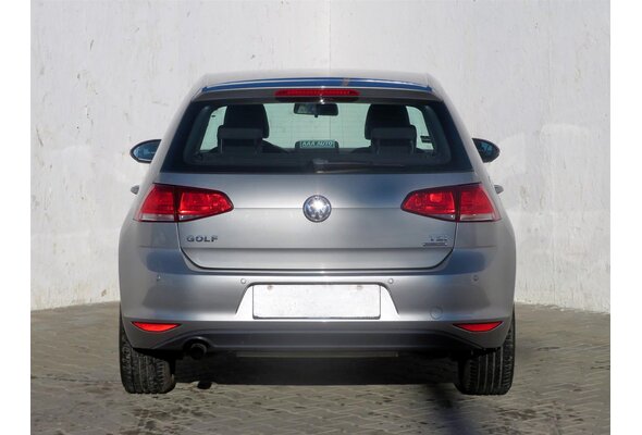 Volkswagen Golf  1.2 TSI 2014