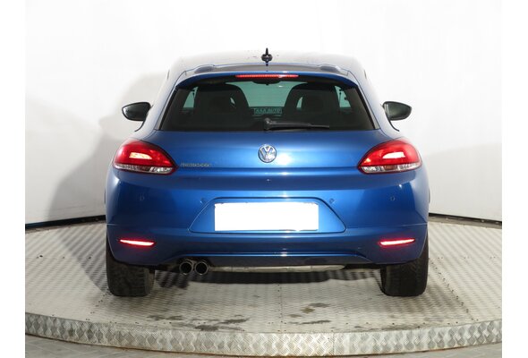 Volkswagen Scirocco  2.0 TSI 2010