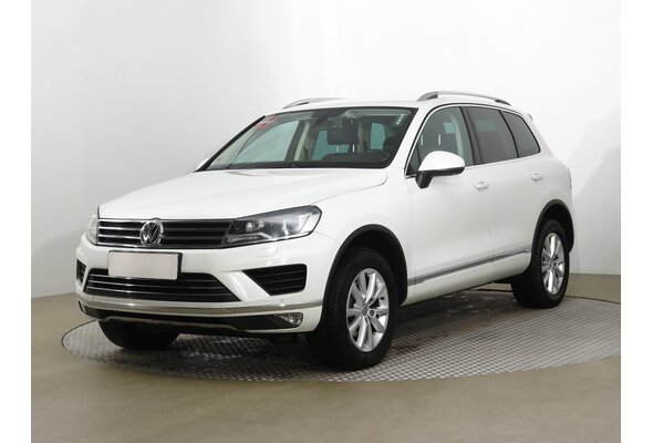 Volkswagen Touareg  3.0 TDI 2015