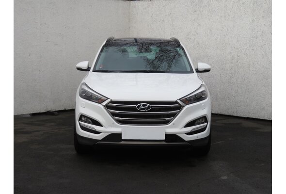 Hyundai Tucson  2.0 CRDi 2015