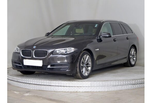 BMW 520 d xDrive Combi 2016