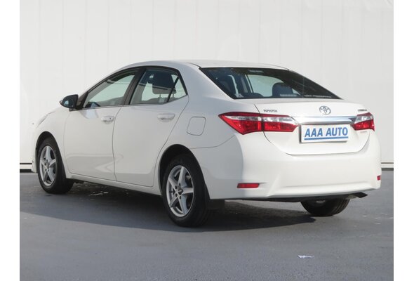 Toyota Corolla  1.3 Dual VVT-i 2014