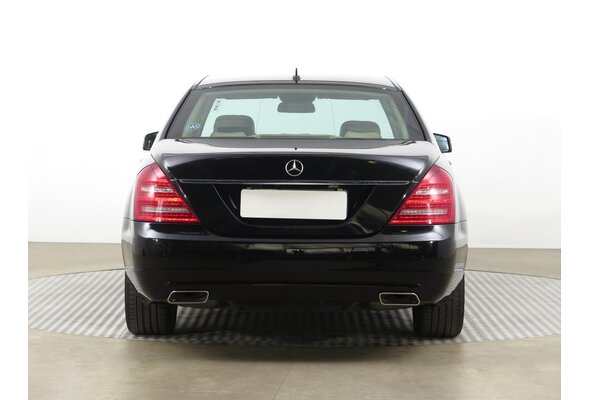 Mercedes-Benz S 350 BlueTEC 4MATIC  2012