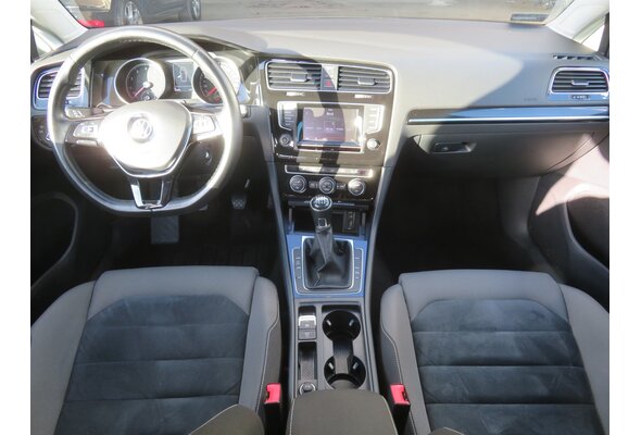 Volkswagen Golf  1.4 TSI 2014