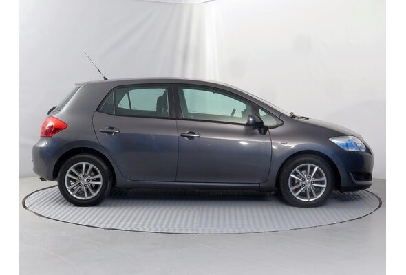 Toyota Auris  1.6 Dual VVT-i 2008