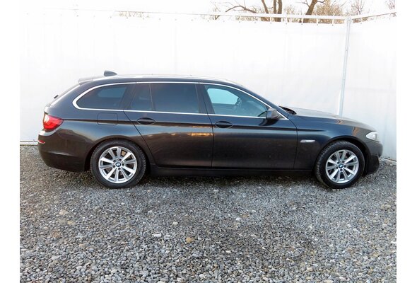 BMW 520 d Combi 2010