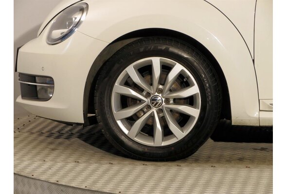 Volkswagen Beetle  1.2 TSI 2012