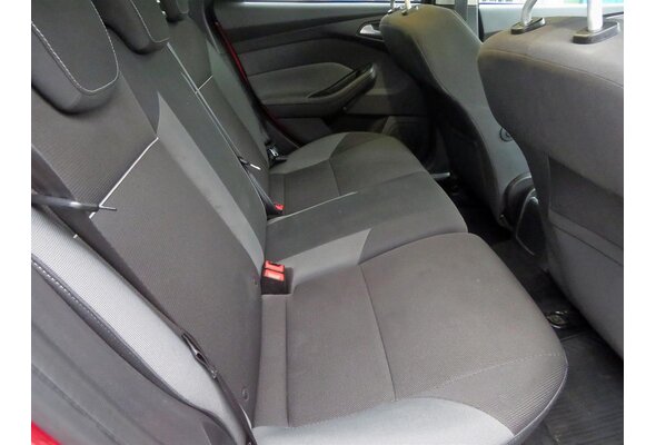 Ford Focus  1.6 EcoBoost 2011