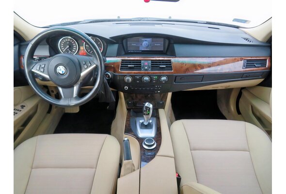 BMW 520 d Combi 2008