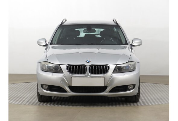 BMW 320 d xDrive Combi 2009