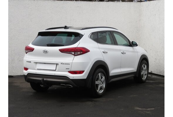 Hyundai Tucson  2.0 CRDi 2015