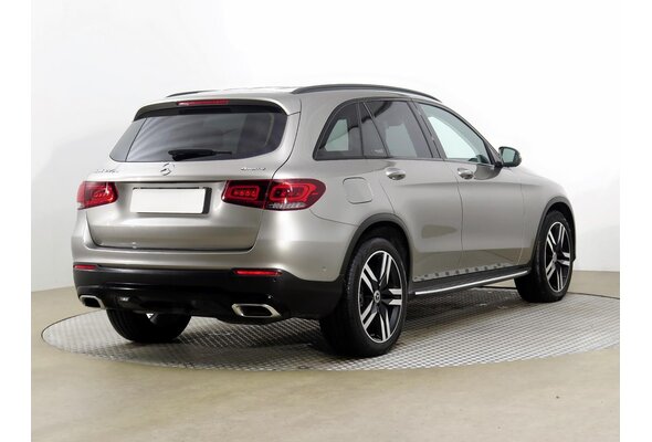 Mercedes-Benz GLC 220d  2020